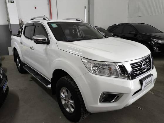 NISSAN FRONTIER 2.3 16V TURBO DIESEL LE CD 4X4 AUTOMÁTICO